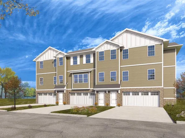 8704 Eddie Dr SW #C, Cedar Rapids, IA 52404