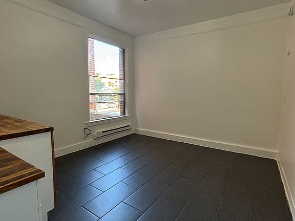 5th image of 615 S Centre St #16081221c