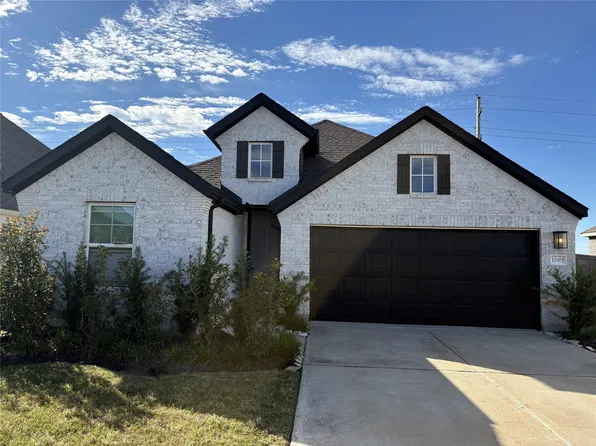 32403 River Birch Ln, Waller, TX 77484