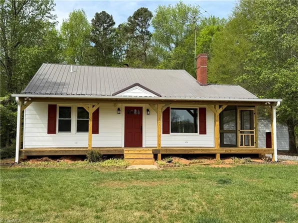 599 Cornatzer Rd, Mocksville, NC 27028