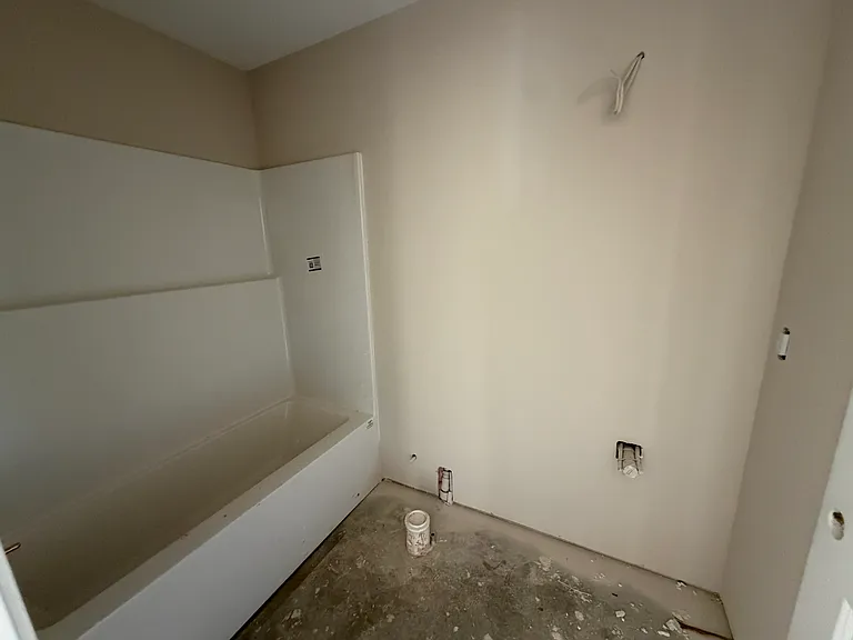 511 Morgan St — Photo 6