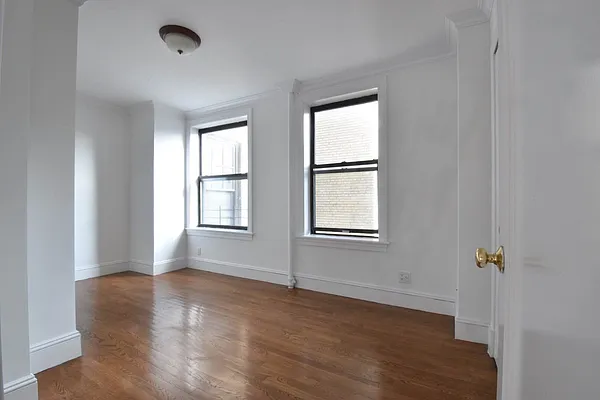 Rented by (Legacy) NY Quality Living Uptown | media 14