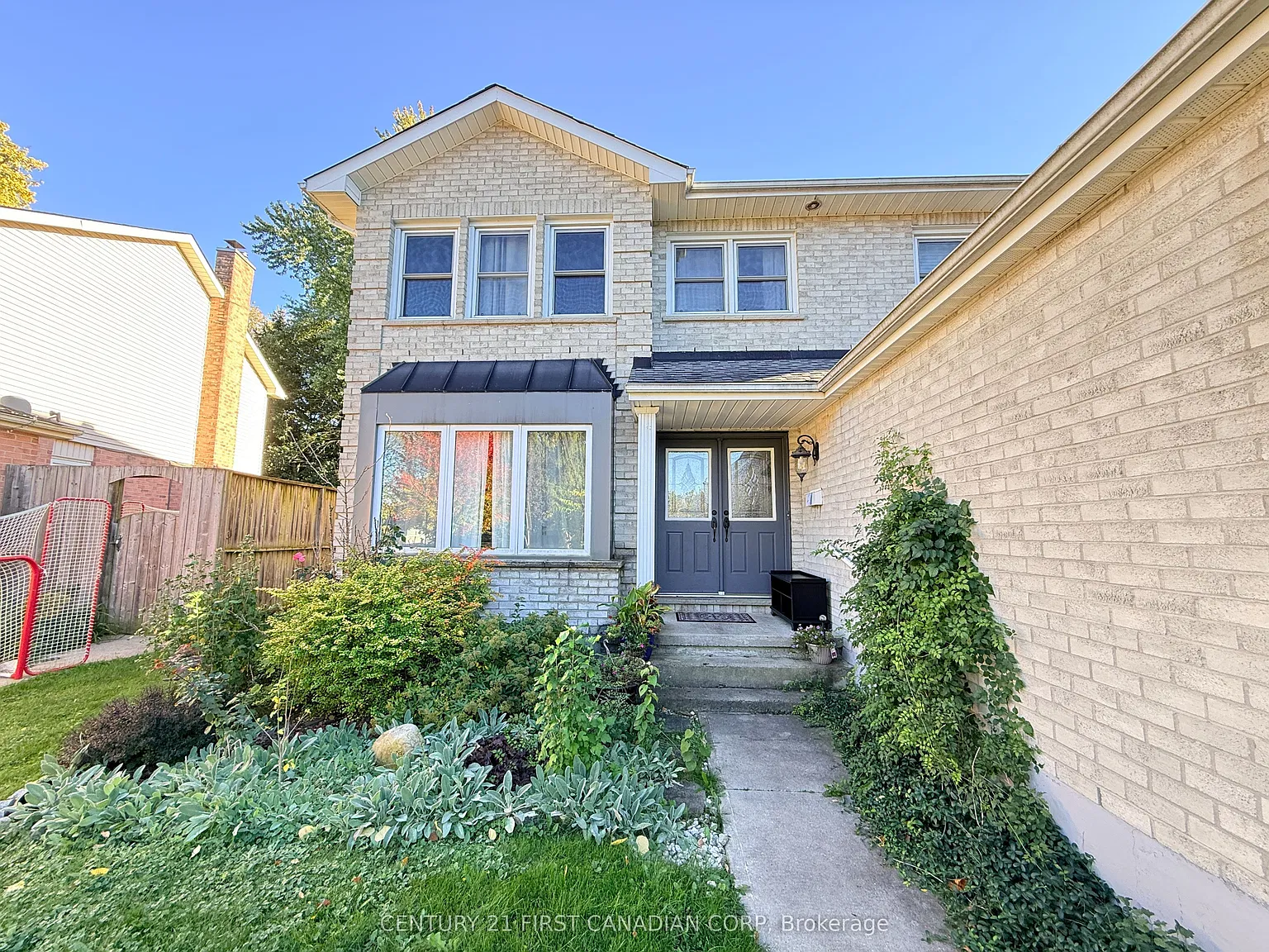 6 bed, $3,400 — Photo 2