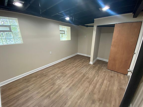 5th image of 10238 S Eberhart Ave #1A