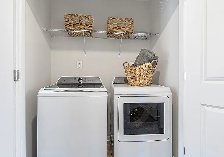8733 Whitman Dr — Photo 12