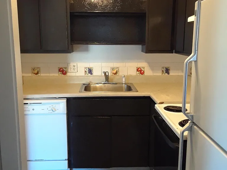 1708 Sawyer Way #278 — Photo 7