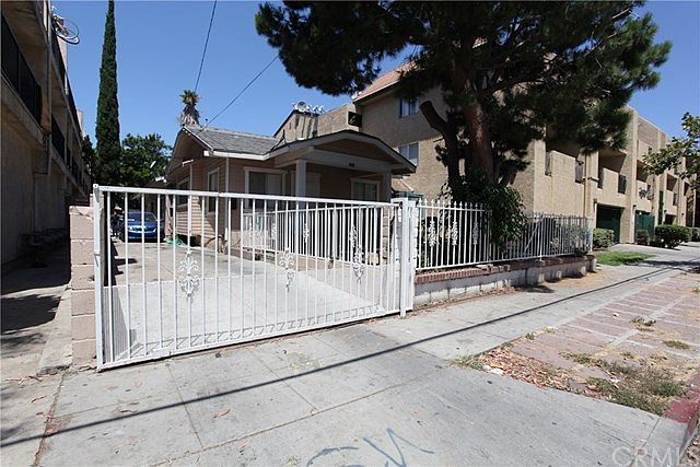 1st image of 1814 N Spurgeon St