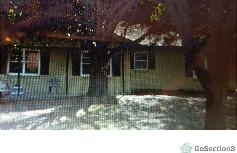 1st image of 3555 Bridlewood Dr