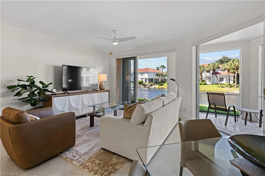 3 bed, 2.0 bath, 1620 sqft, $8,500 — Photo 2
