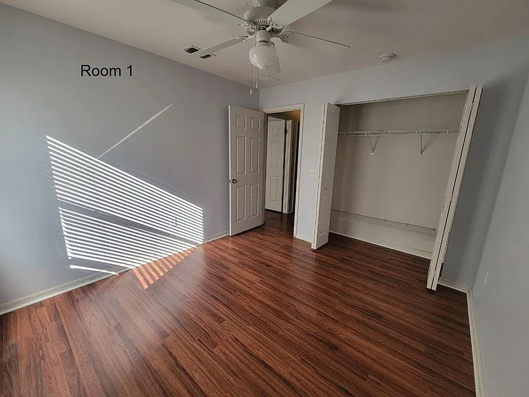 2216 NW 52nd Pl — Photo 17
