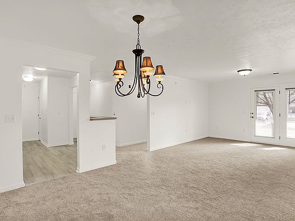 4th image of 8920 Hunters Creek Dr APT 101