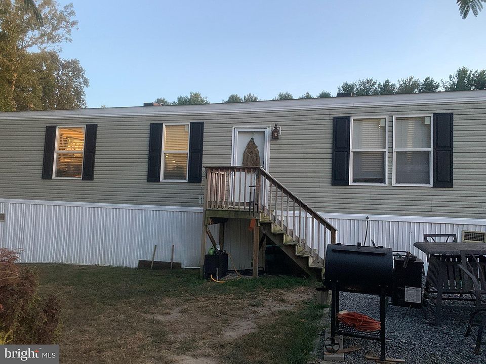 1st image of 4642 Glenwood Cir