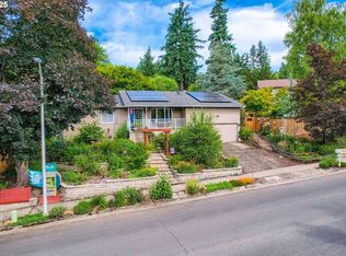 8525 SW Davies Rd, Beaverton, OR 97008