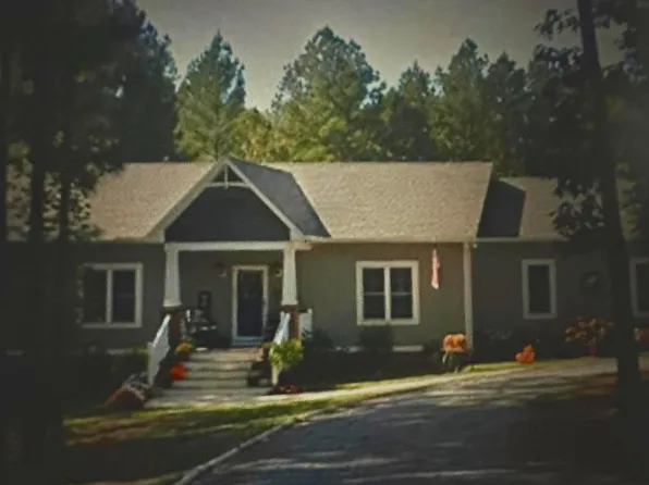 275 Folly Hill Rd, Bumpass, VA 23024