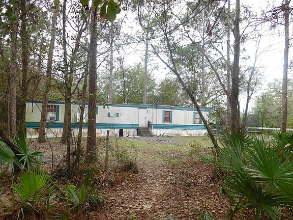 3rd image of 2541 Deer Park Blvd
