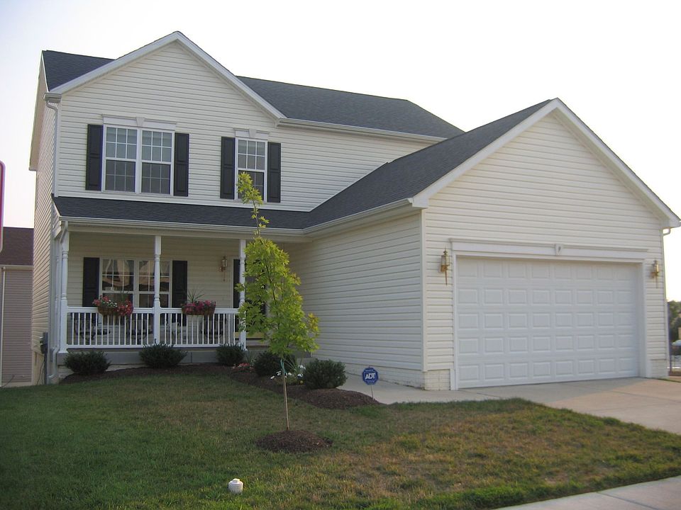 Commuter's and Military Dream Home!