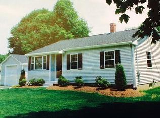 11 Charlesgate Rd, Walpole, MA 02081