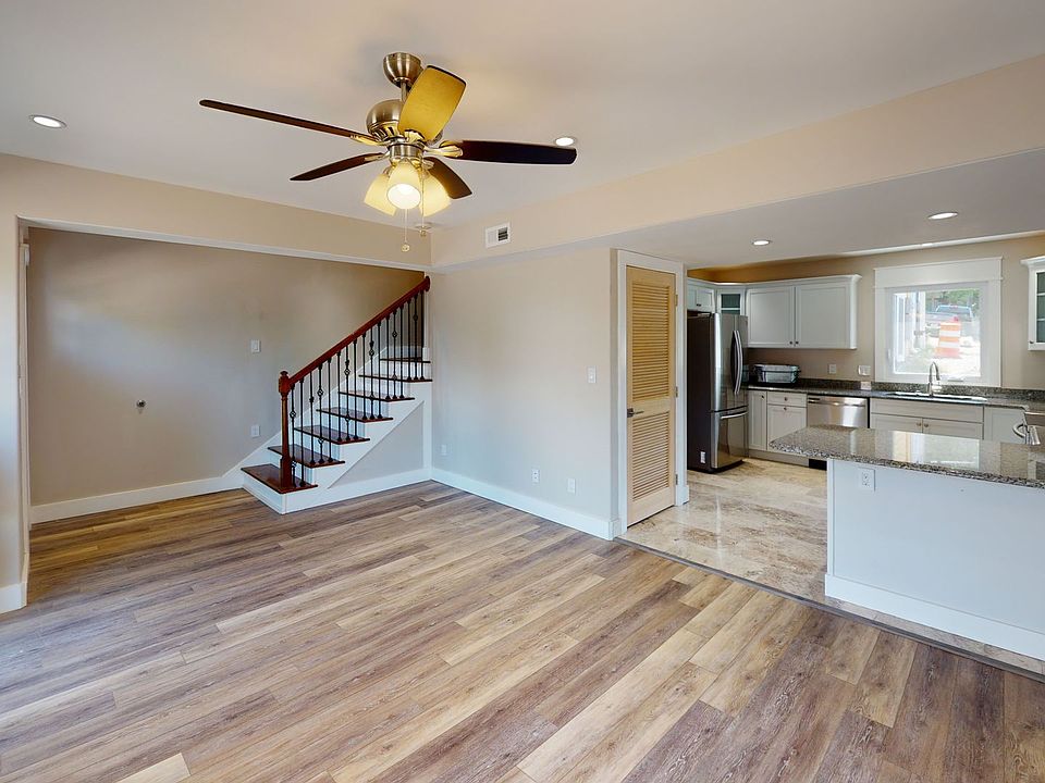 1st image of 1601 Forest Ave APT 2