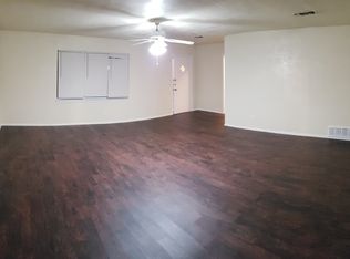 6105 Saint Johns Ln, Fort Worth, TX 76114