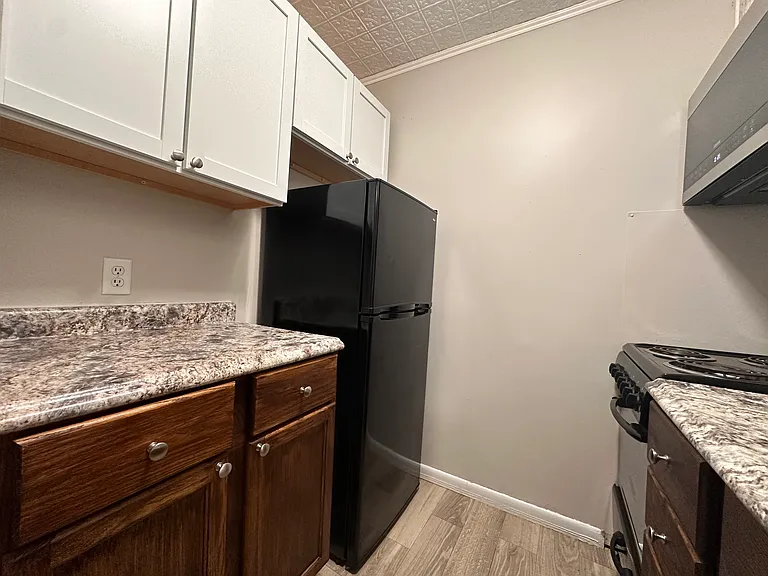 819 Studio Kitchen
