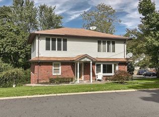 121 Tamarack Rd, Wayne, NJ 07470