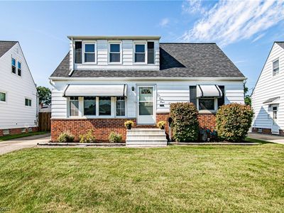 648 Pendley Rd, Willowick, OH, 44095