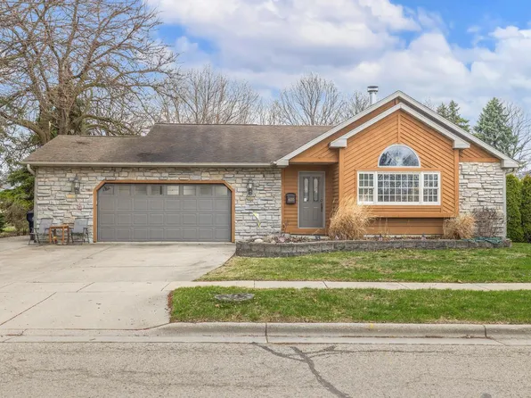 610 North Washington STREET, Elkhorn, WI 53121