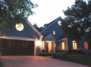 2512 Upton Ave S, Minneapolis, MN 55405