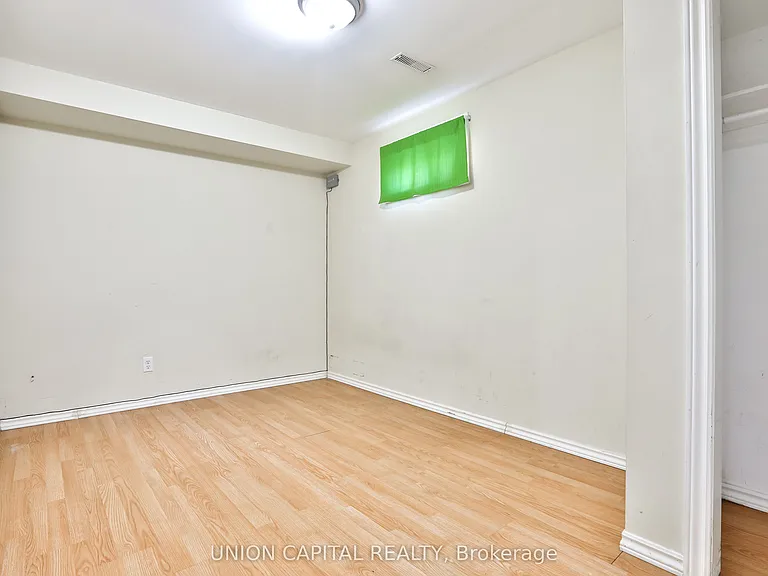 168 Old Sheppard Ave #BASEMENT — Photo 6