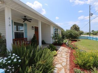 414 California Dr, Mexico Beach, FL 32456