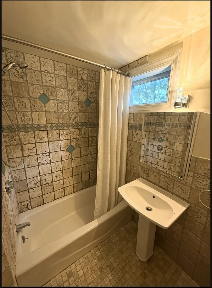 1 bed, 705 sqft, $2,250 — Photo 4