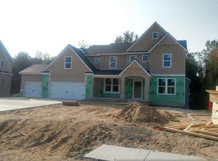 6596 Summer Meadows Dr NE, Rockford, MI 49341