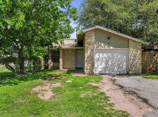 617 Aspen Ln, Cottonwood Shores, TX 78657
