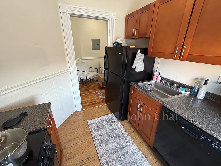 5 Walbridge St #18 — Photo 20