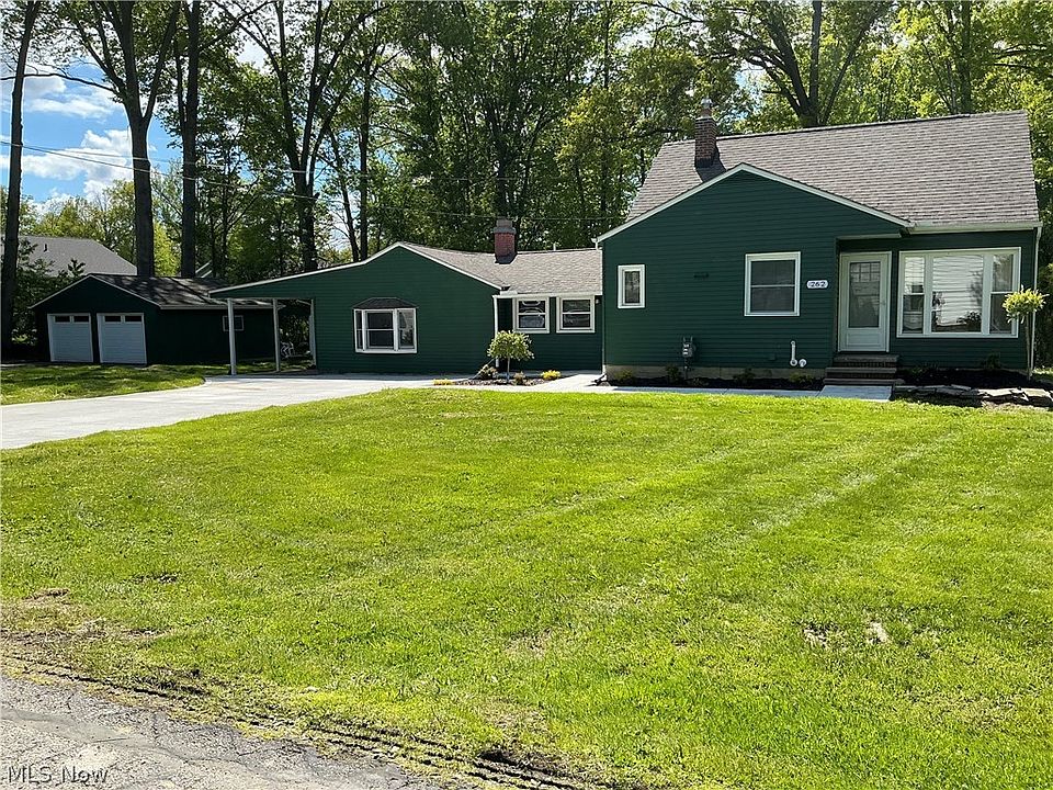 1st image of 262 Miller Ct