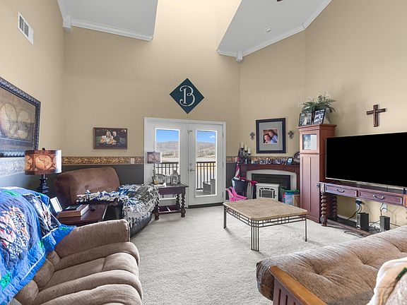 3rd image of 344 Sandpiper Ln