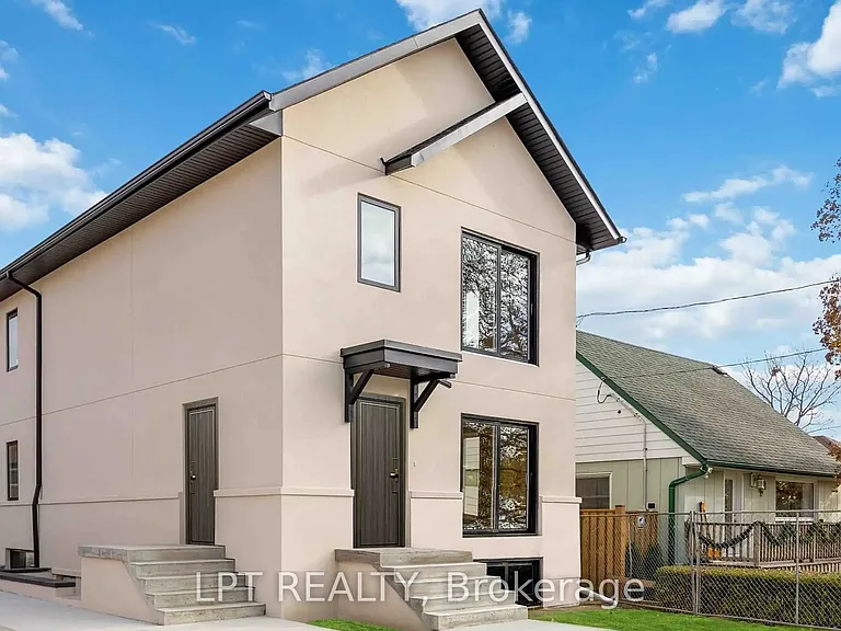 19 Hatfield Cres — Photo 12