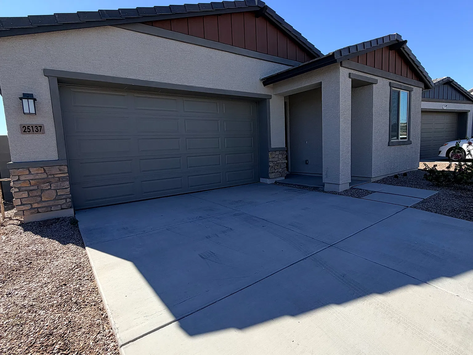 3 bed, 1448 sqft, $1,950 — Photo 1