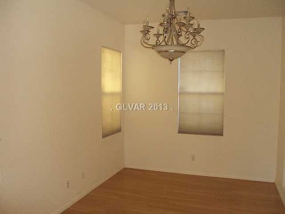 3rd image of 8913 Monte Oro Dr