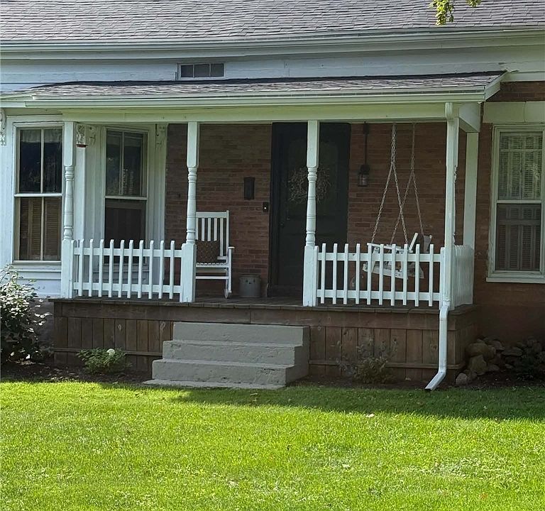 1st image of 13238 Ridge Rd
