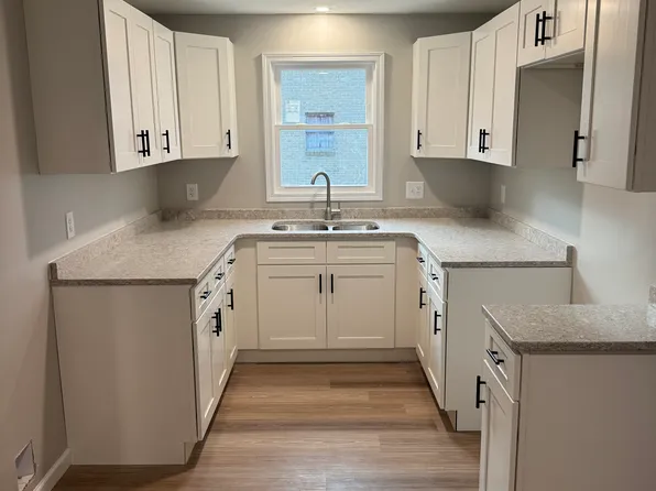 4256 North St APT 1, Buffalo, NY 14219