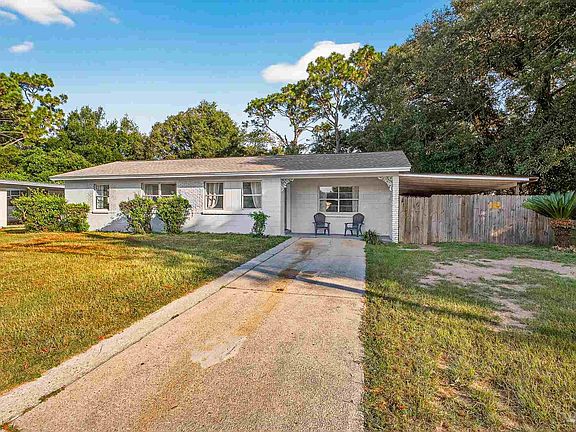 2nd image of 800 Montclair Rd