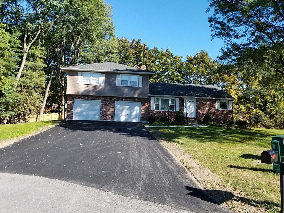 1st image of 18 Nicole Dr #B