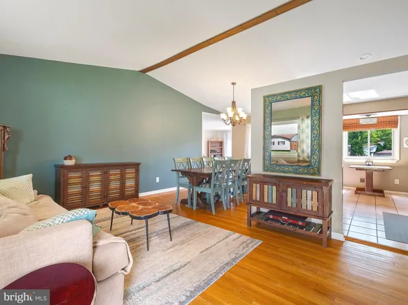 3603 Kings Point Rd, Randallstown, MD 21133