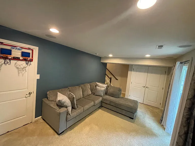 4 Wallace Rd — Photo 13