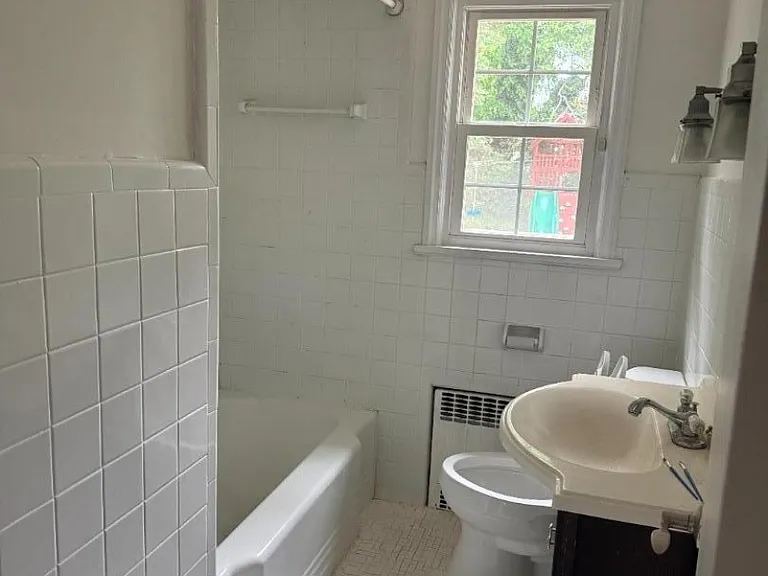 18 Carrol St — Photo 5