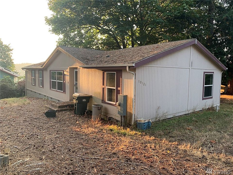 1st image of 10121 Whitecap Dr NW