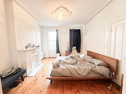 Rented by Ulas Real Estates Inc | media 21