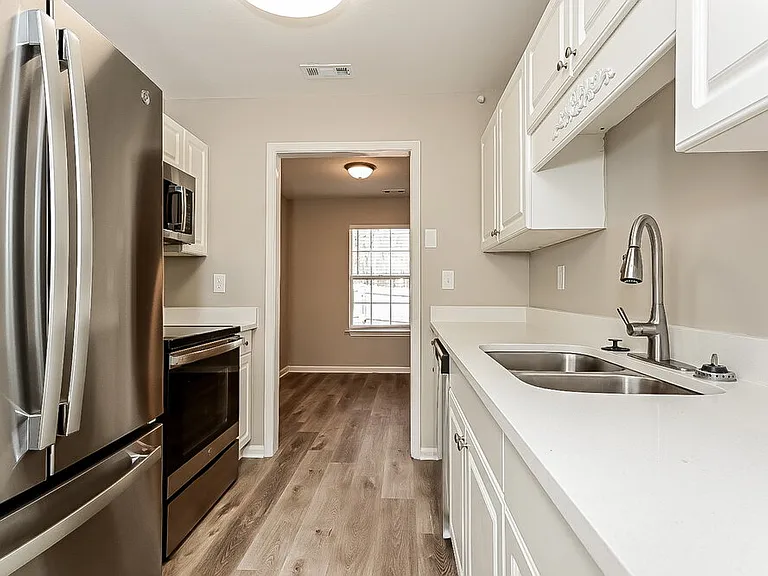 3060 Century Ln — Photo 7
