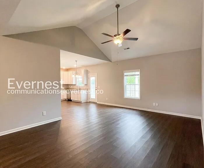 1115 Prospect Ct — Photo 7